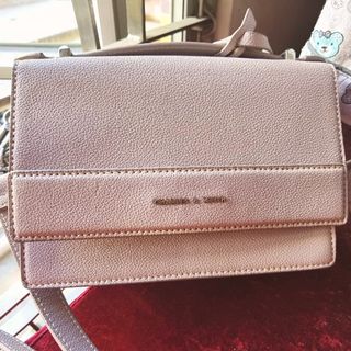 （分類：）位於 。 由 lemony49 提交（商品編號 1062193941，圖片 1）。簡介： 。