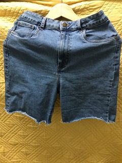 (Category: ) located in . Submitted by incaseyouneed (Listing ID 1062227397, Image 1). Description: .