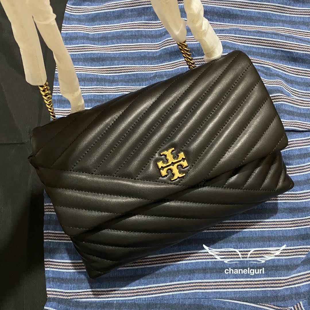 Large| Real Shot Tory Burch Kira Chevron Convertible Shoulder Bag Black  Gold, Luxury, Bags & Wallets on Carousell