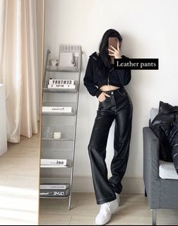 (Category: ) located in . Submitted by sandrawardrobe (Listing ID 1062191690, Image 1). Description: .