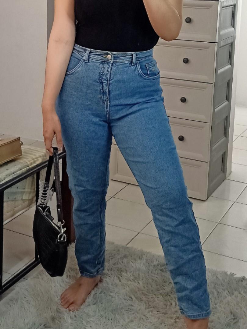 Gloria vanderbilt hotsell micro bootcut jeans