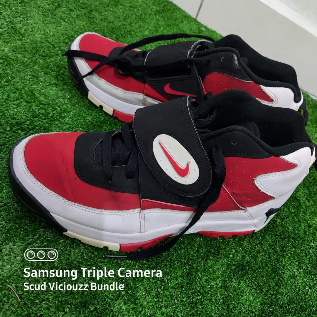Nike air mission men's top