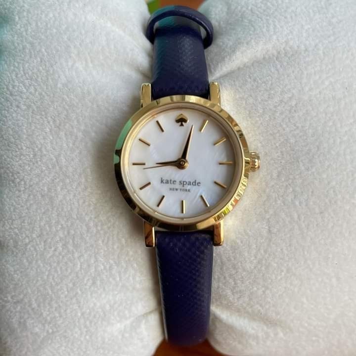 Kate spade 2025 tiny metro watch