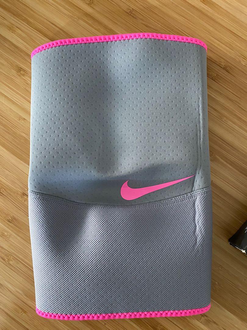 Nike PRO CLOSED-PATELLA KNEE SLEEVE 3.0 – iRUN Singapore