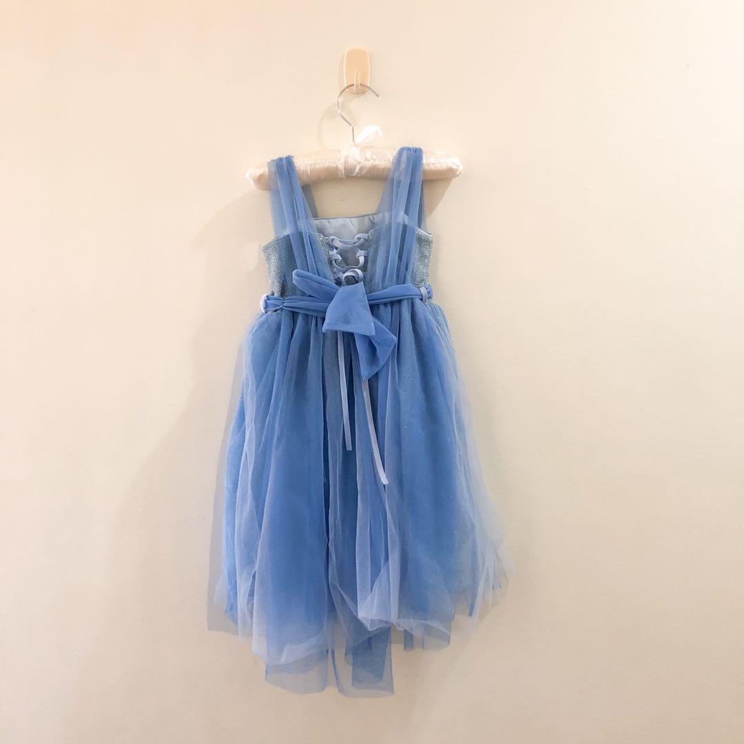 Periwinkle frozen dress (Category: Babies & Kids Fashion) located in Davao. Submitted by limebliss (Listing ID 1062233778, Image 3). Description: Bought this for 2,499 plus sf pa Used once only.