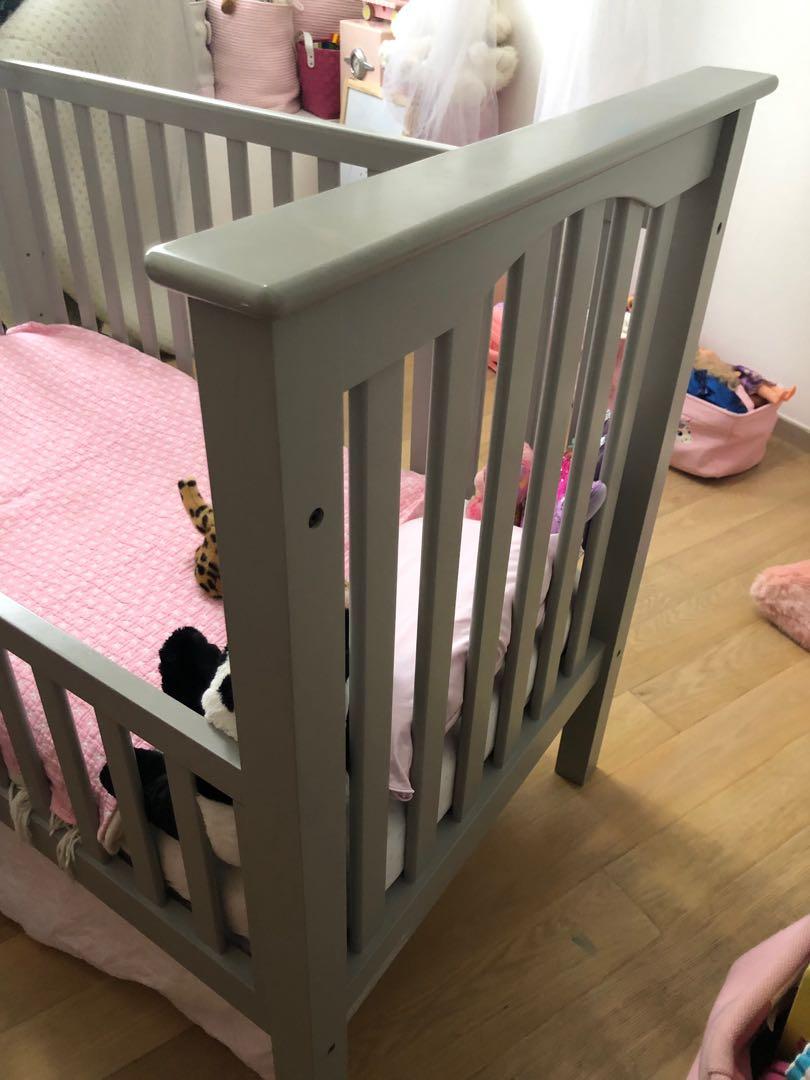 Pottery barn kendall crib conversion on sale