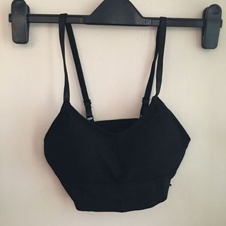 (Category: ) located in . Submitted by ejshoppe_ (Listing ID 1062307710, Image 1). Description: .