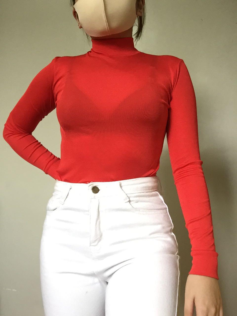 turtle neck red top