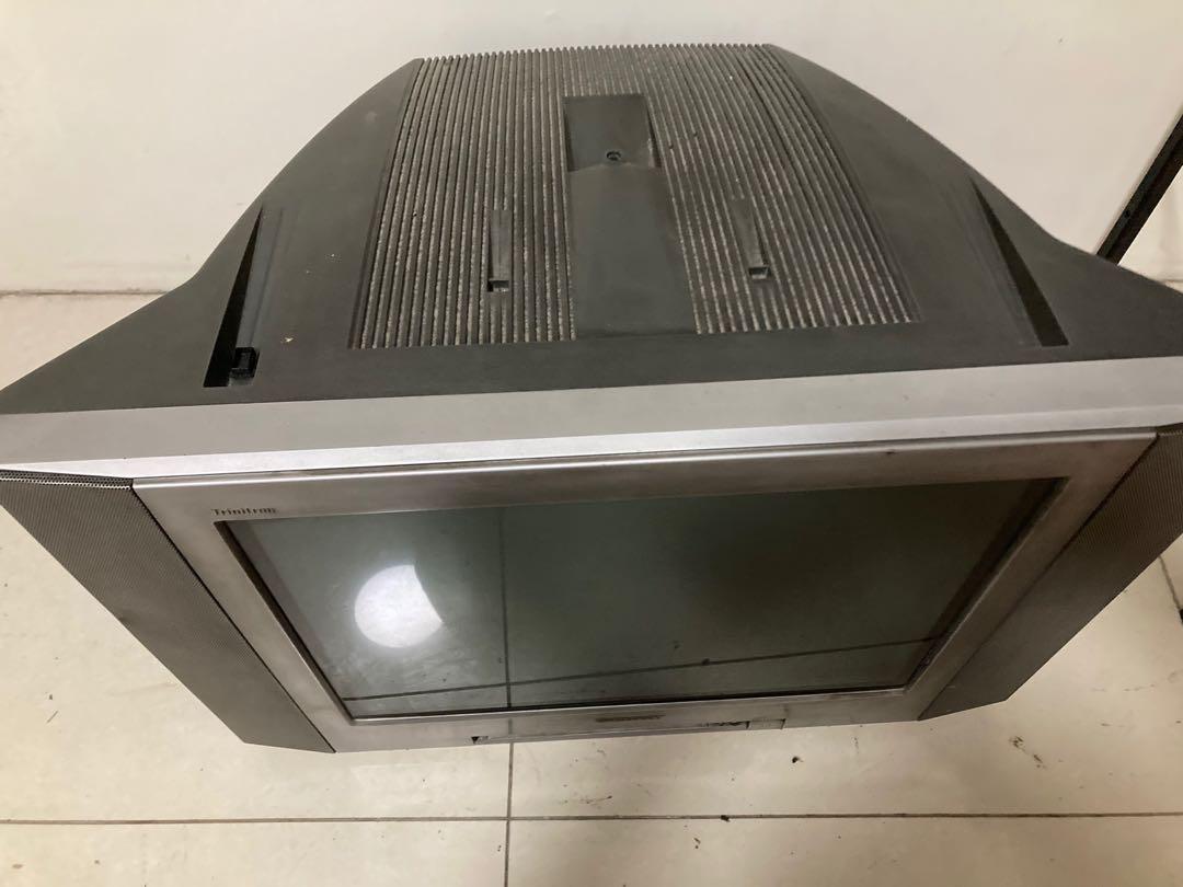 Sont trinitron (Category: TV) located in Quezon City. Submitted by polraker (Listing ID 1062184135, Image 3). Description: Q.c Pick up house Issue. Bottons.