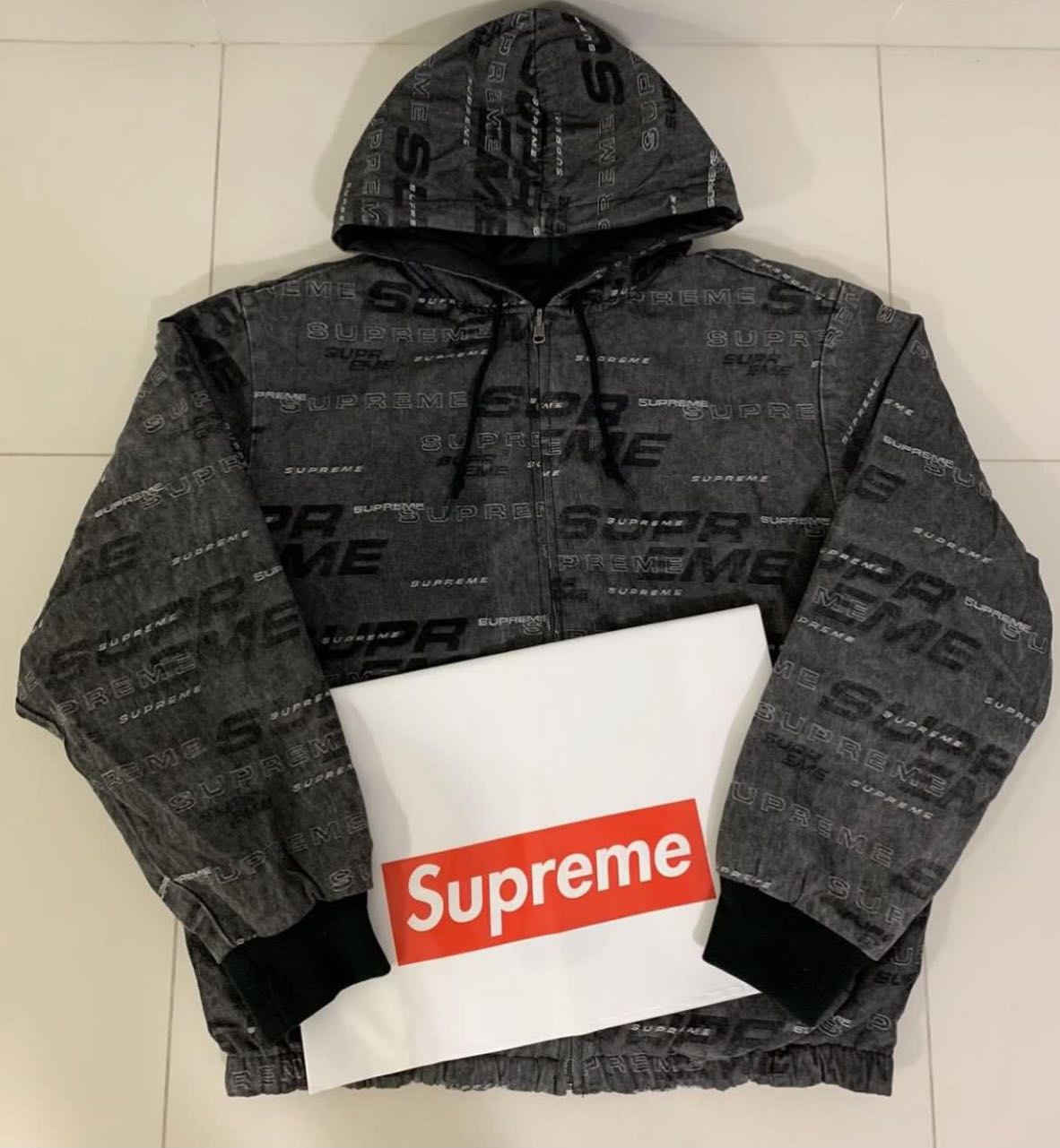 Supreme Dimensions Logo Denim reversible Jacket, Men's Fashion, Coats
