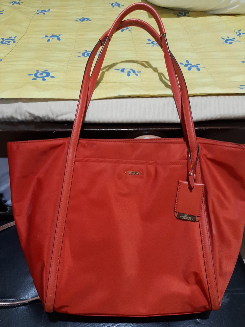 TUMi tote bag Women s Fashion Bags Wallets Tote Bags on Carousell
