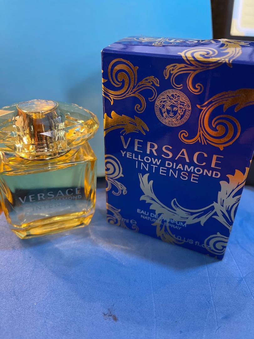 Blonde discount versace perfume