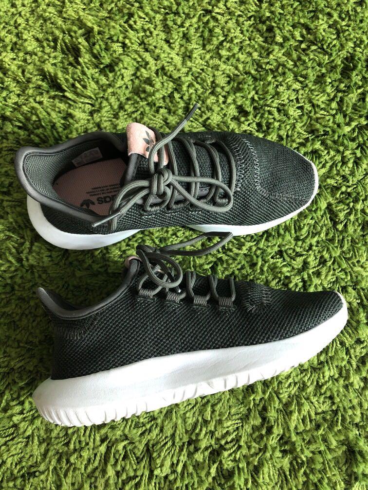 tubular shadow olive