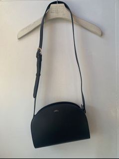 （分類：）位於 。 由 sellgoodthing99 提交（商品編號 1062517913，圖片 1）。簡介： 。