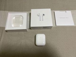 Apple Airpods Gen 2 with wireless charging case