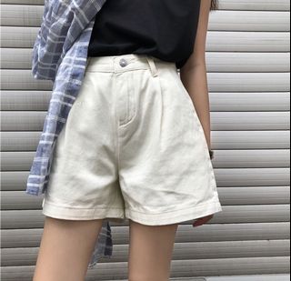 (Category: ) located in . Submitted by noteezah (Listing ID 1062405246, Image 1). Description: .