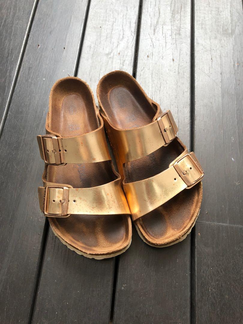 Birkenstock in leather rose gold Women s Fashion Footwear