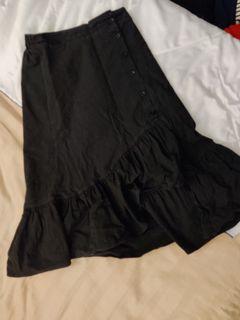 Black skirt