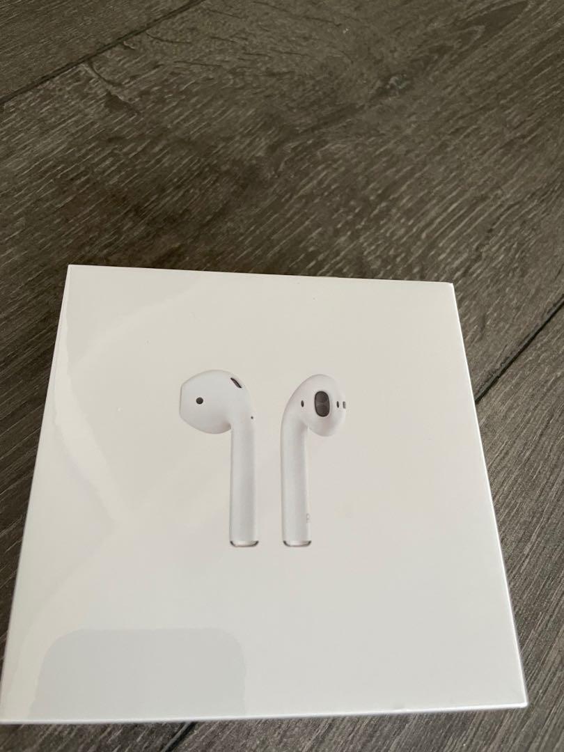 brand new apple airpods