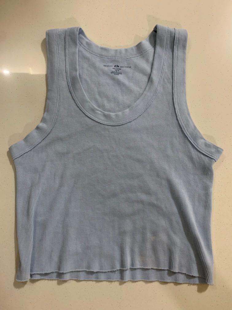 brandy melville connor tank, Women's Fashion, Tops, Other Tops on Carousell