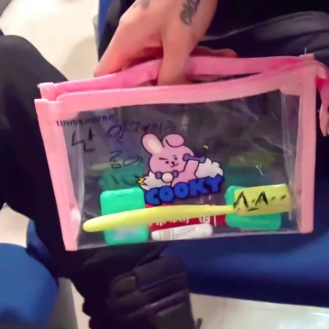 jungkook toiletry bag