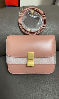 （分類：）位於 。 由 becky065 提交（商品編號 1062507930，圖片 1）。簡介： 。