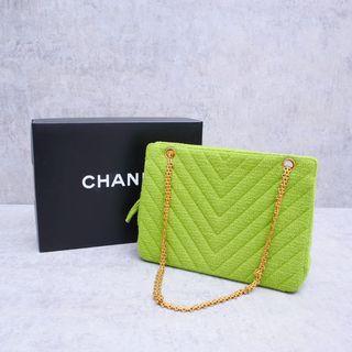 Chanel vintage tweed crossbody bag