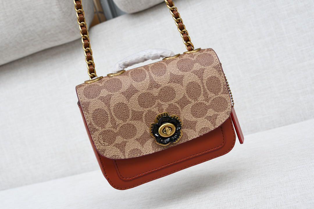 Coach Madison Shoulder Bag 16 In Signature Canvas, Women's Fashion