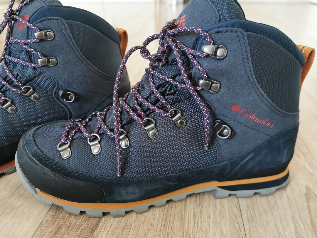 Columbia Karasawa Mist omni-tech hiking boots, 男裝, 鞋, 西裝鞋