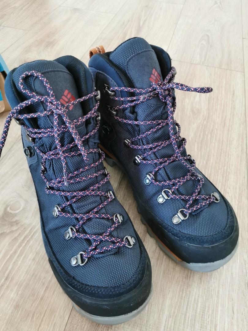 Columbia Karasawa Mist omni-tech hiking boots, 男裝, 鞋, 西裝鞋