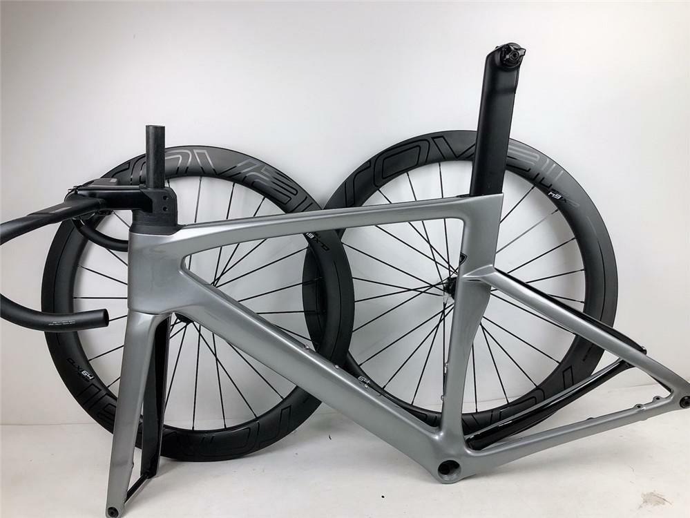 Custom Carbon road bike Sports Equipment Bicycles Parts