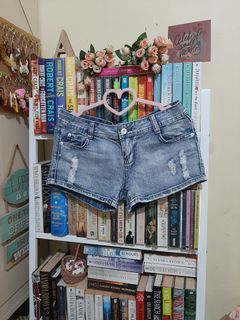 (Category: ) located in . Submitted by di_el (Listing ID 1062382818, Image 1). Description: .