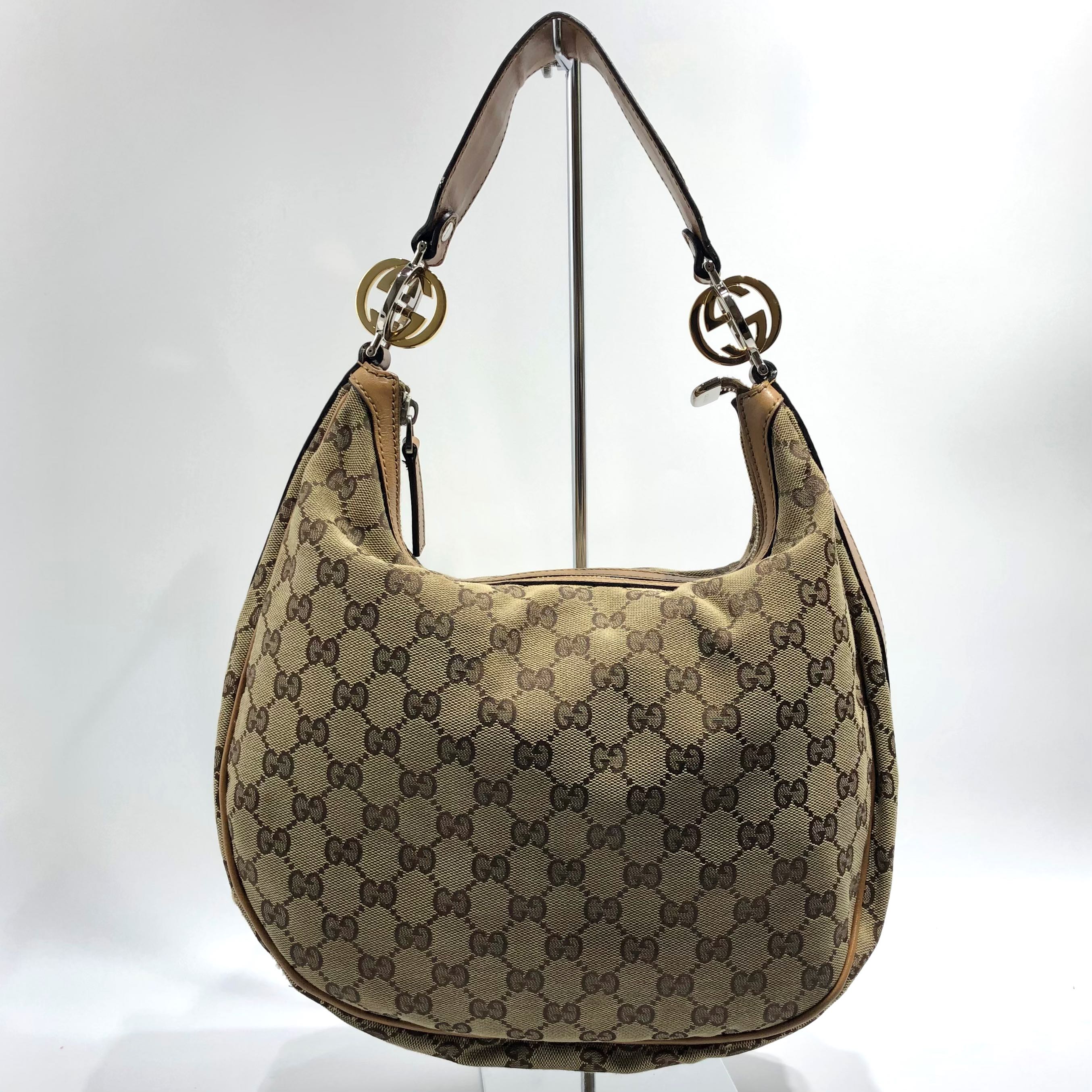 Gucci 232962 shop