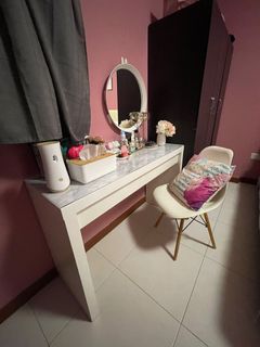 (Category: ) located in . Submitted by emmmsss (Listing ID 1062494393, Image 1). Description: .