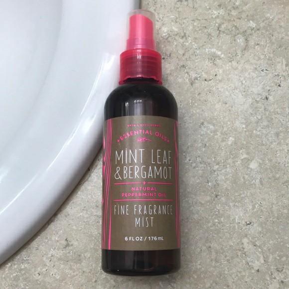 *New* Bath & Body Works Mint Leaf & Bergamot + Natural Peppermint oil