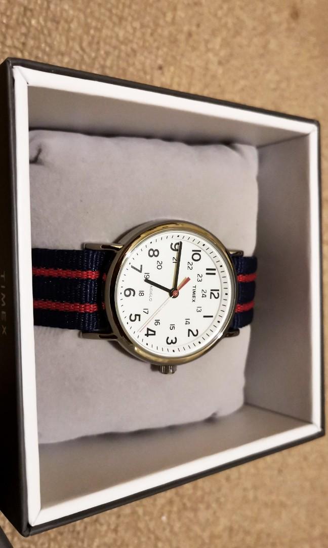 (New) Jam Tangan Timex Weekender Central Park T2N747 unisex, Barang Mewah, Jam Tangan di Carousell