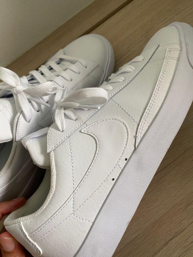 women's nike blazers low