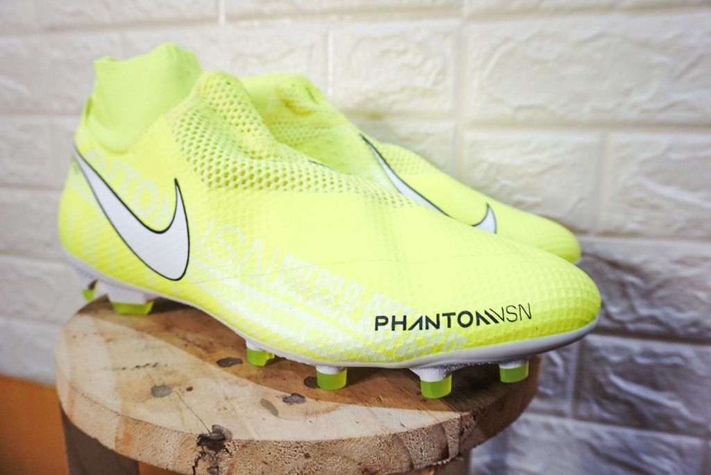 nike phantom vsn pro fg