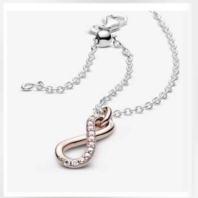 Pandora sparkling infinity collier 