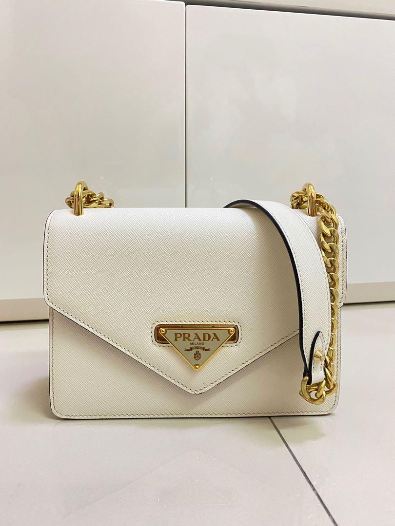 PRADA Saffiano Envelope Chain Shoulder Bag, Women's Fashion, Bags &  Wallets, Purses & Pouches on Carousell
