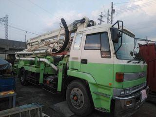 Pumpcrete truck Fuso