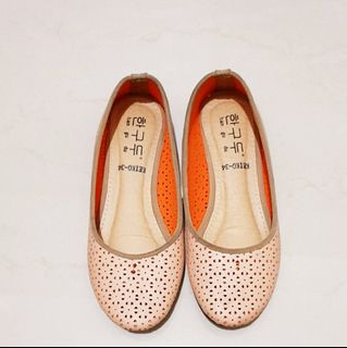 (Kategori: ) berada di . Dikirim oleh crysta88 (ID iklan 1062530574, Gambar 1). Deskripsi: .