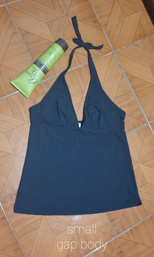 Swim wear (Category: Maternity wear) located in Manila. Submitted by greatcatch080 (Listing ID 1062452627, Image 1). Description: black.