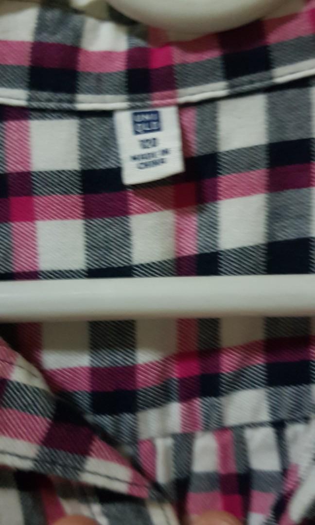Uniqlo kids (Category: Babies & Kids Fashion) located in Quezon City. Submitted by bons83 (Listing ID 1062516637, Image 2). Description: Uniqlo shirt for girls 5 to 7 y.o used once.
