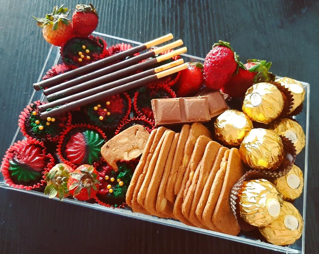 Sweet Charcuterie Grazing Box Food Drinks Local Eats On Carousell