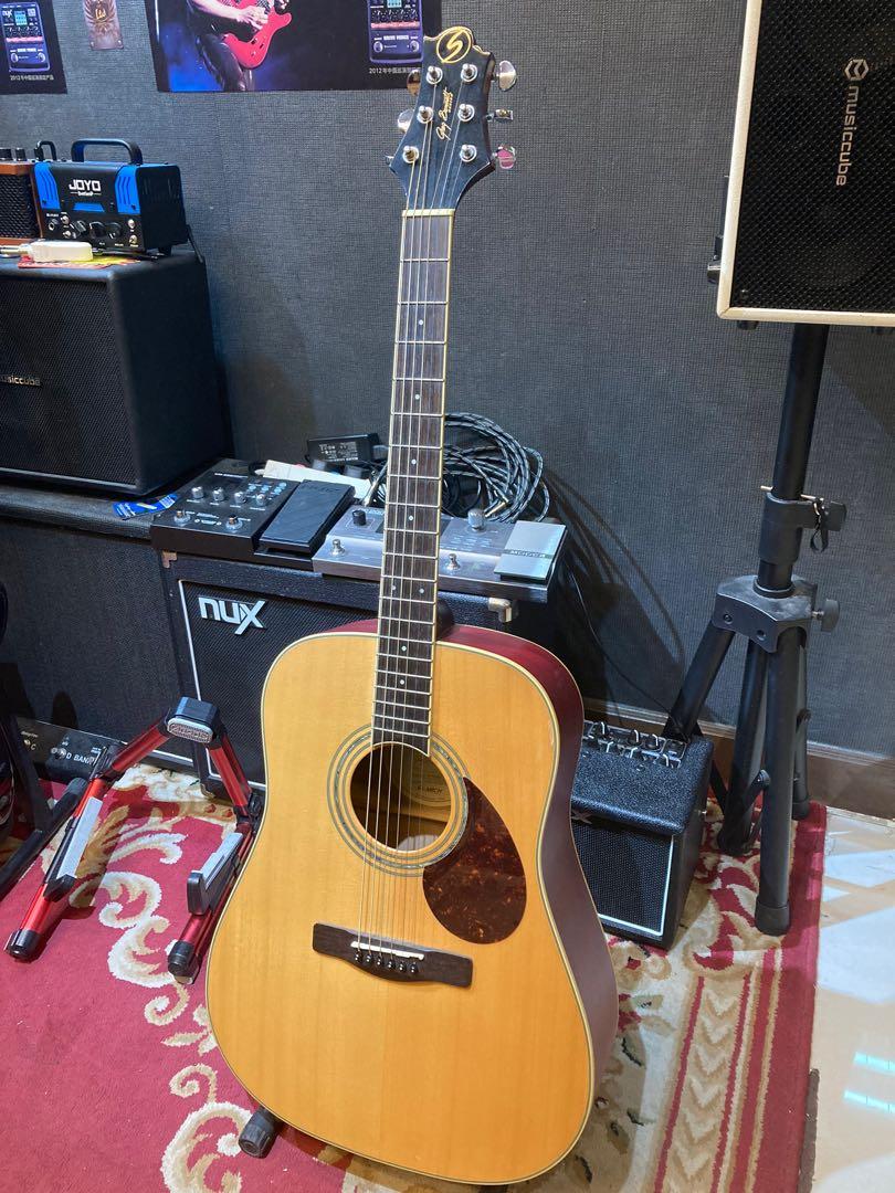 90 new Samick D5 Solid Top Acoustic Guitar not