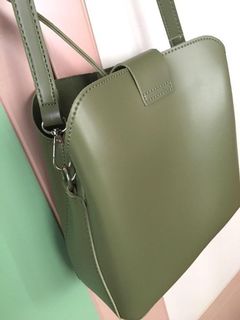 （分類：）位於 。 由 sell1sell2 提交（商品編號 1062750416，圖片 1）。簡介： 。