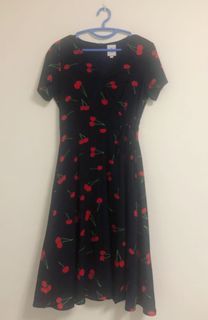 (Category: ) located in . Submitted by gorgeousj_closets (Listing ID 1062565298, Image 1). Description: .