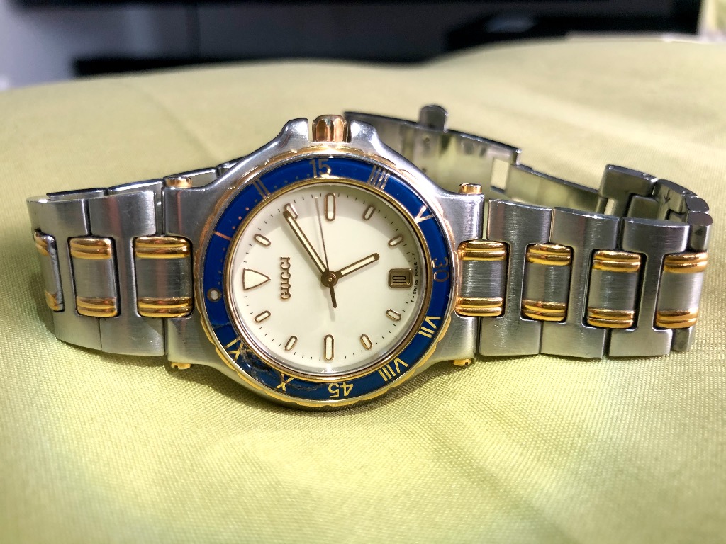 Gucci discount 9700m watch
