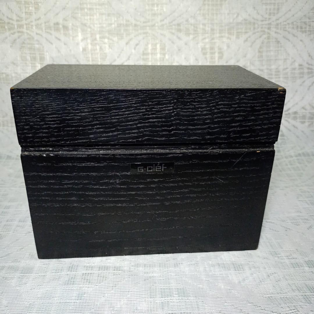 BLACK WOOD STORAGE BOX - 230 PHP (Category: Everything Else Others) located in Makati City. Submitted by nyxhemera26 (Listing ID 1062773232, Image 2). Description: BLACK WOOD STORAGE BOX - 230 PHP H: 5.1" L: 6.8" W: 4" *WITH SMALL CHIP ON TOP AS SHOWN ON LAST PHOTO.